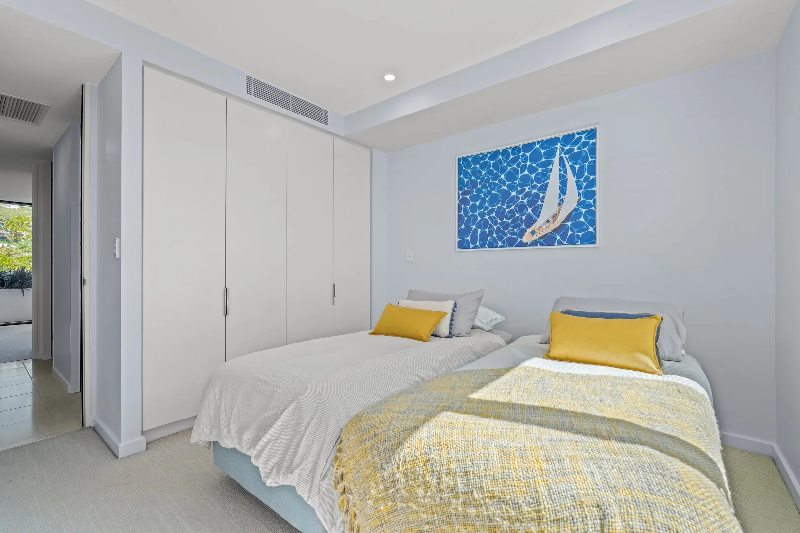 318/6 Pine Tree Lane, Terrigal NSW 2260 photo 4