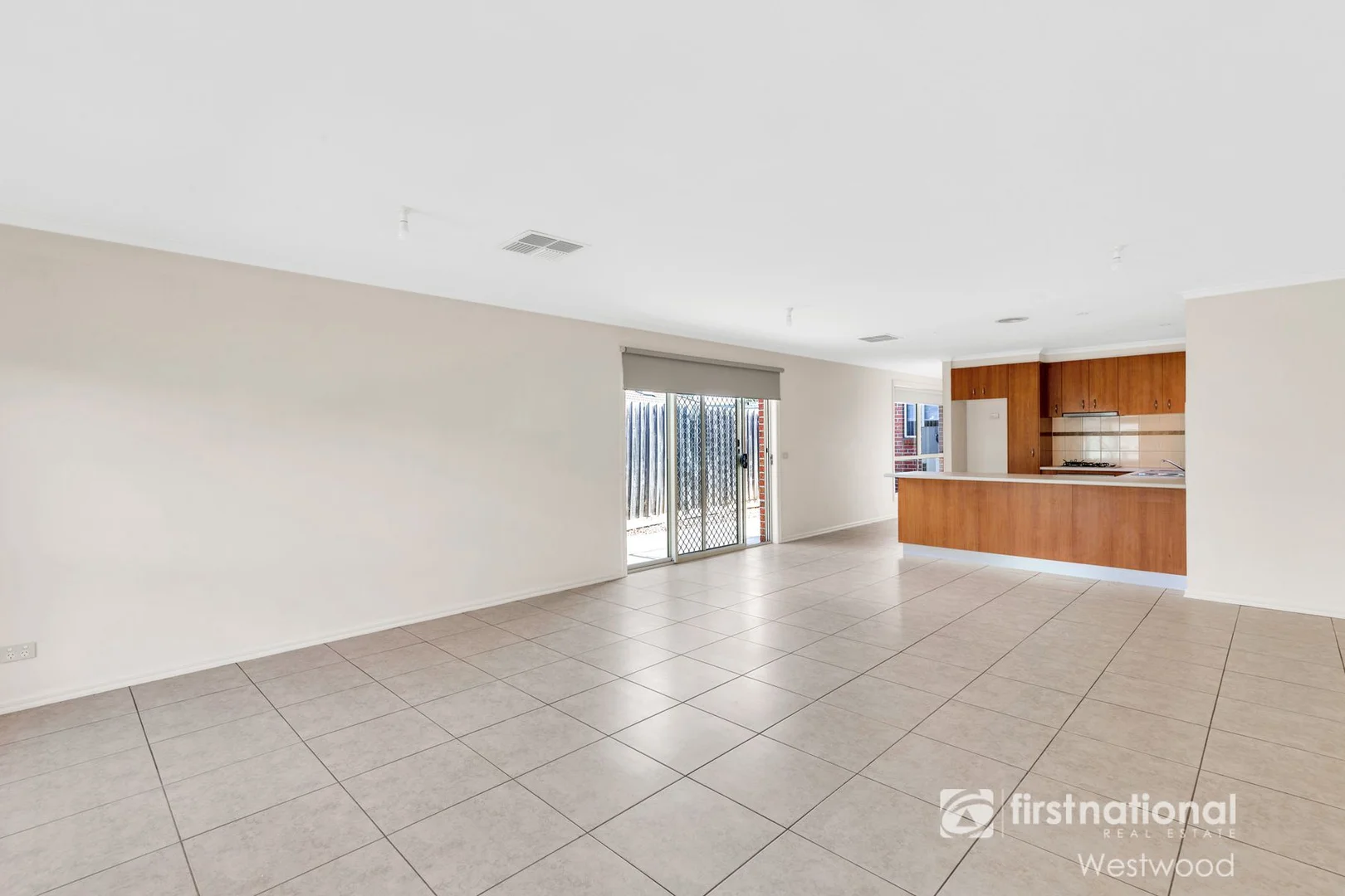 Additional image 3 of 1/15 Acheron Crescent, Werribee VIC 3030