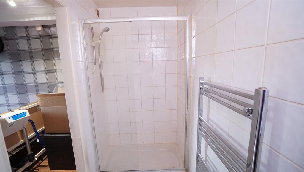 Additional image 7 of 1 bed flat for saleSanta Monica Grove, Idle, Bradford BD10
