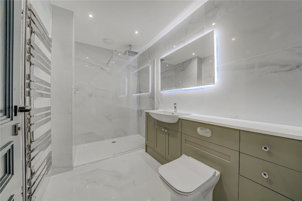 Additional image 26 of 5 bed detached house for saleKingsway, Aldwick, West Sussex PO21