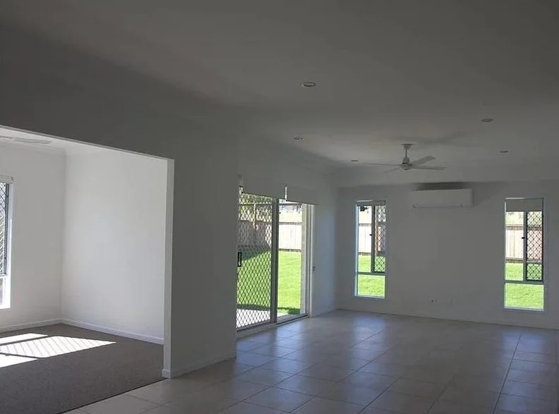 33 Arburry Crescent, Brassall QLD 4305 photo 3