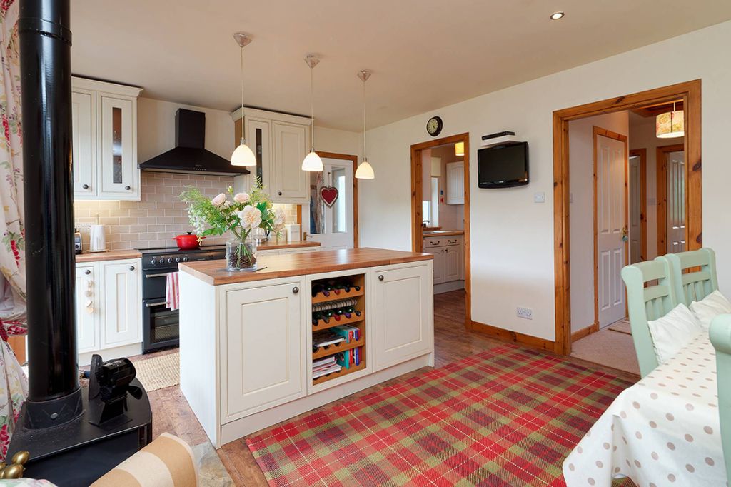 Additional image 8 of 2 bed cottage for saleWester Lix Cottages, Killin FK21