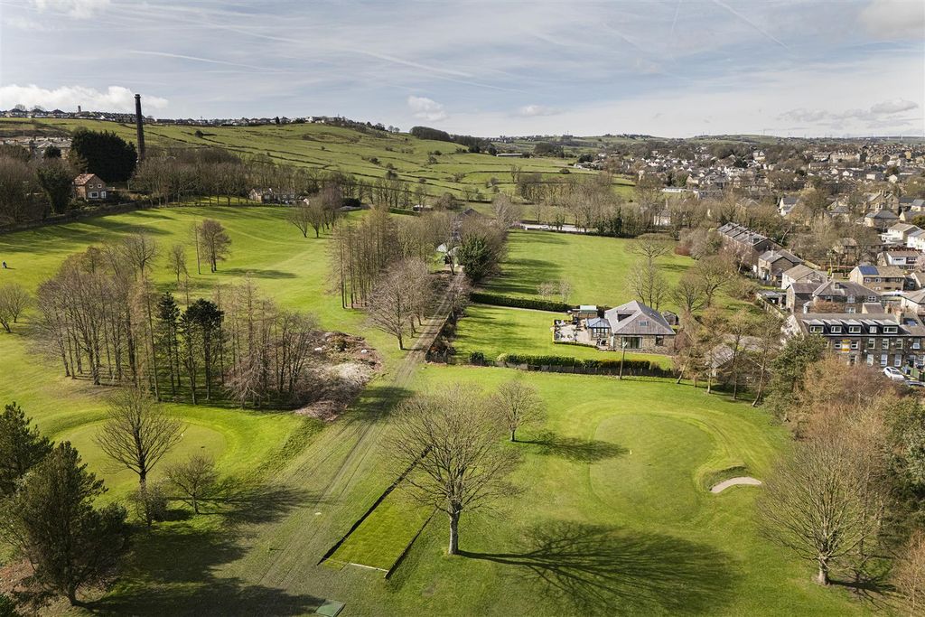Additional image 24 of 4 bed detached house for saleBeaconsfield Road, Clayton, Bradford BD14