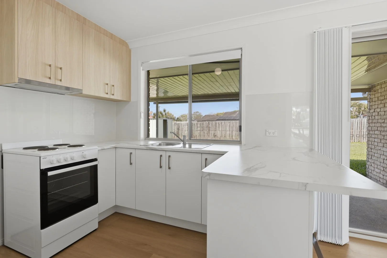 41 Kate Avenue, Deception Bay QLD 4508 photo 5