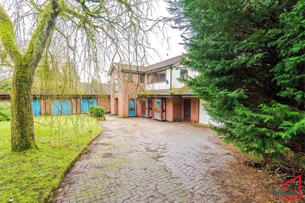 Additional image 37 of 6 bed detached house for saleVictoria Road, Heaton, Bolton BL1