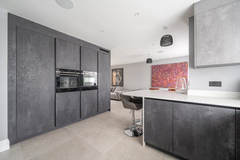 Additional image 12 of 3 bed semi-detached house for saleBridle Close, Borehamwood, Hertfordshire WD6