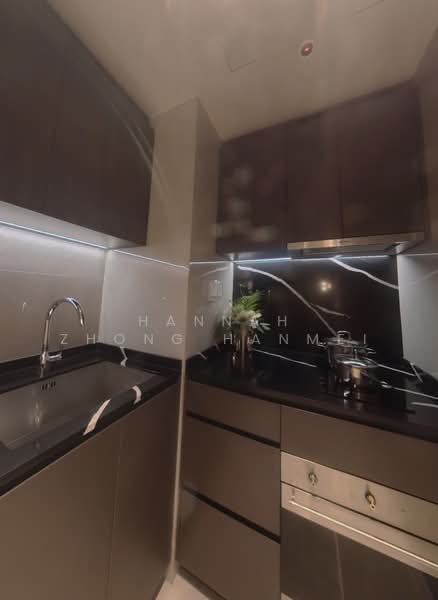 3 Marina Gardens Lane photo 3