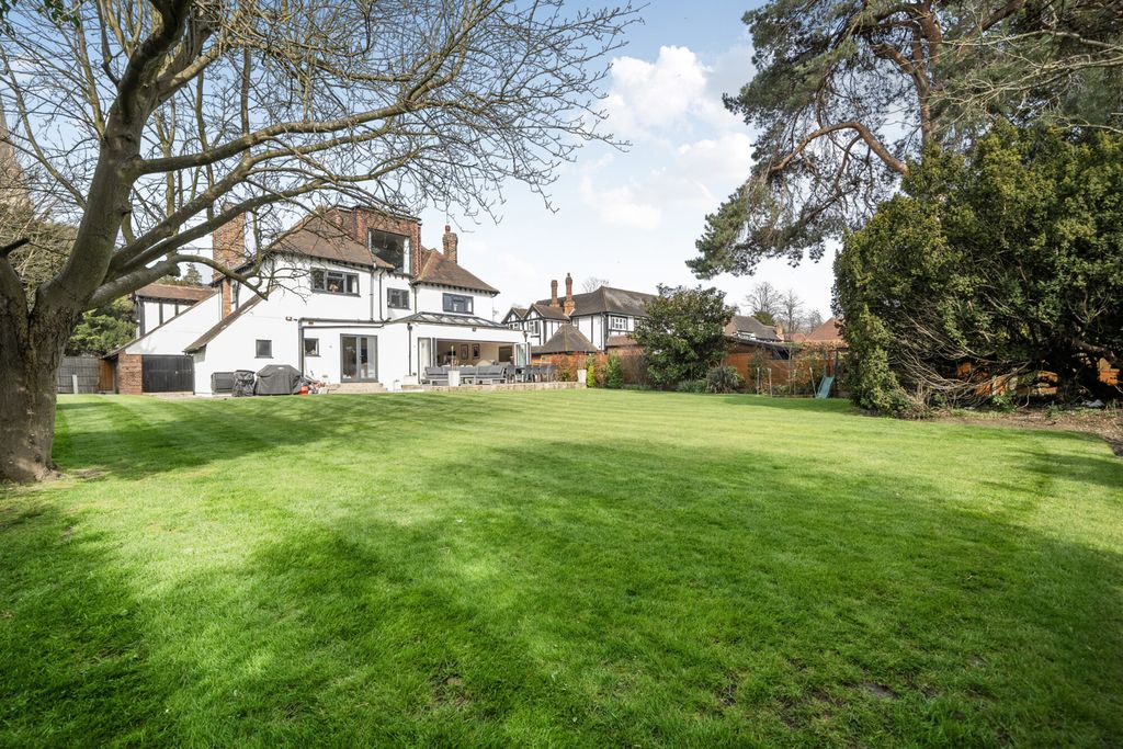 Additional image 27 of 5 bed detached house for saleBickley Park Road, Bromley BR1