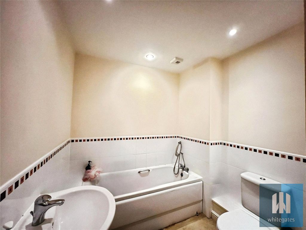 Additional image 7 of 2 bed flat for saleSpool Court, Winding Rise, Bailiff Bridge, Brighouse HD6