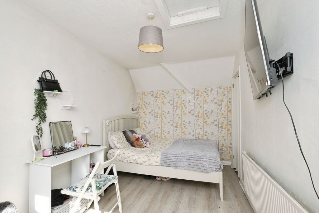 Additional image 13 of 3 bed terraced house for saleCostock Avenue, Nottingham NG5