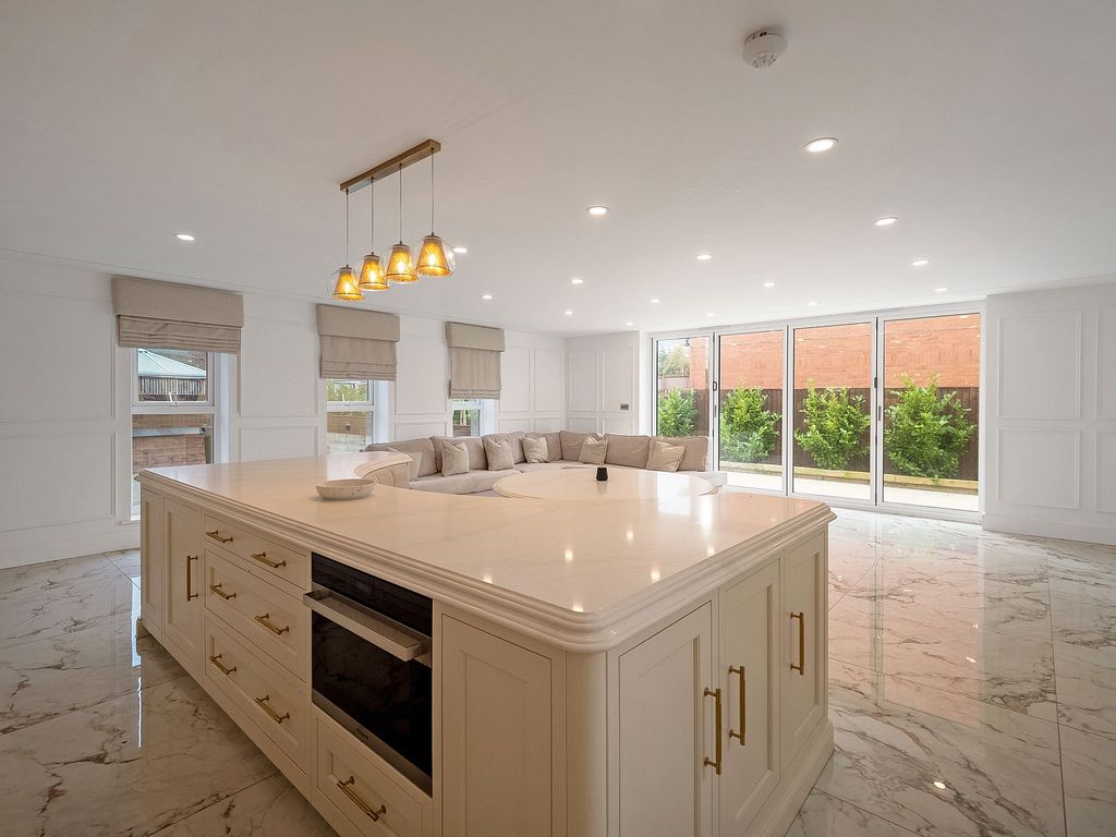 Additional image 7 of 5 bed detached house for saleCommon Edge Road, Blackpool FY4