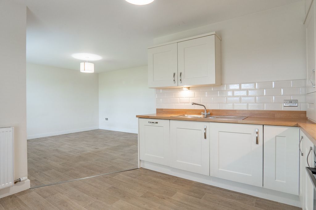 Additional image 5 of 2 bed flat for saleJasmine Drive, Elgin IV30