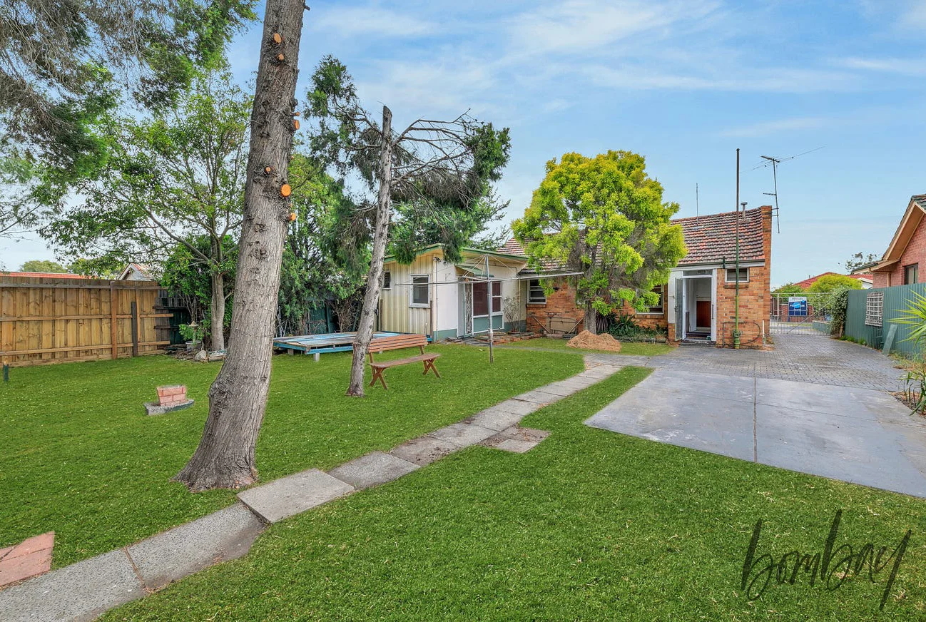 Additional image 12 of 22 Hales Crescent, Jacana VIC 3047