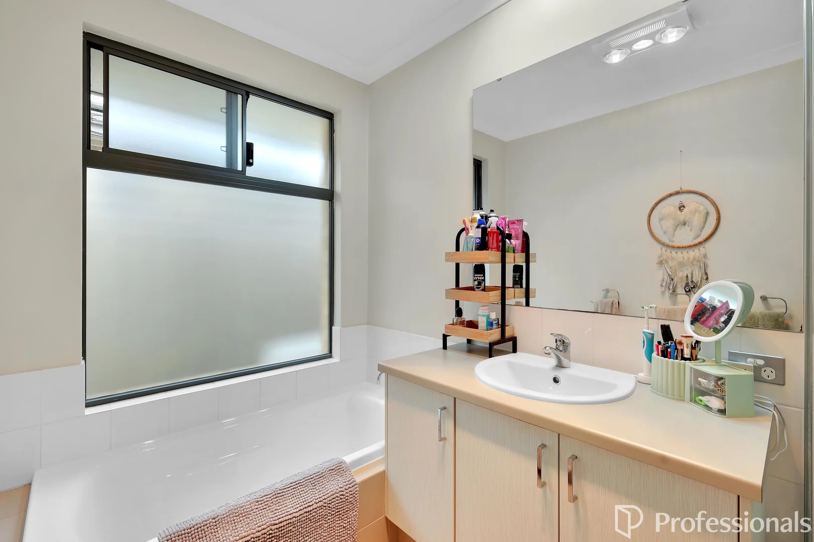 Additional image 24 of 77 Murdoch Road, Thornlie WA 6108