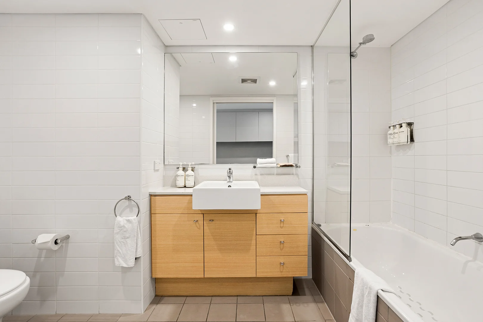 Additional image 10 of 415 & 416/19 Market Street, Wollongong NSW 2500