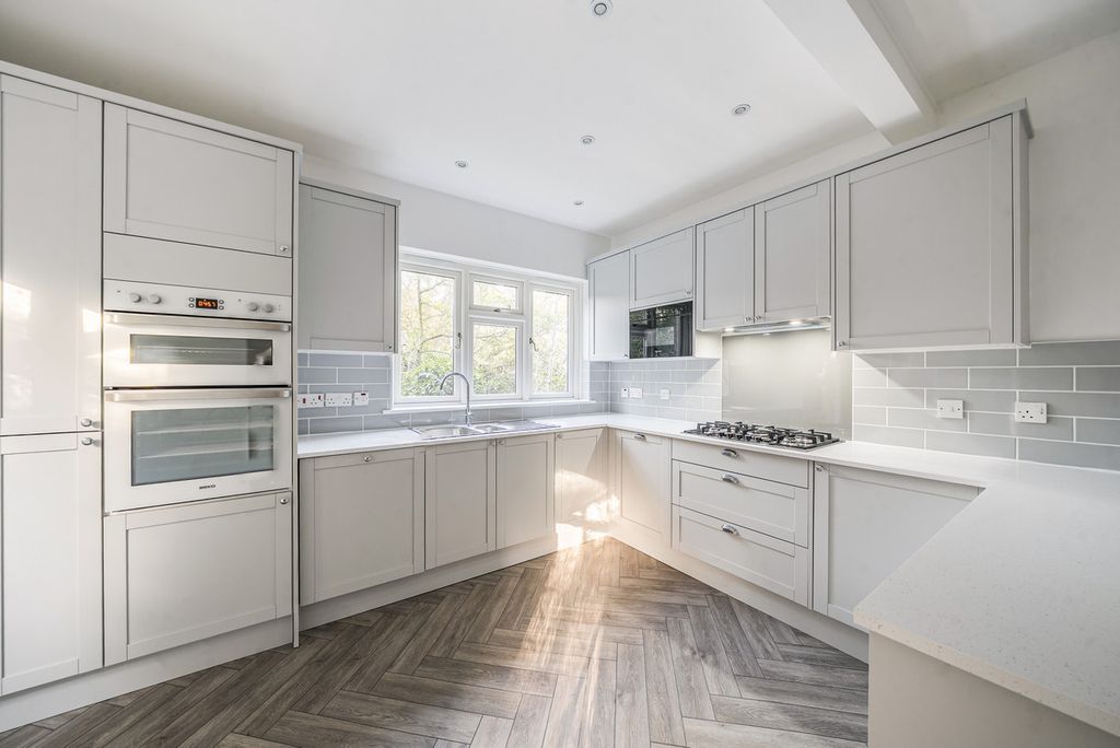 Additional image 3 of 3 bed detached house for saleBrookley Road, Brockenhurst SO42