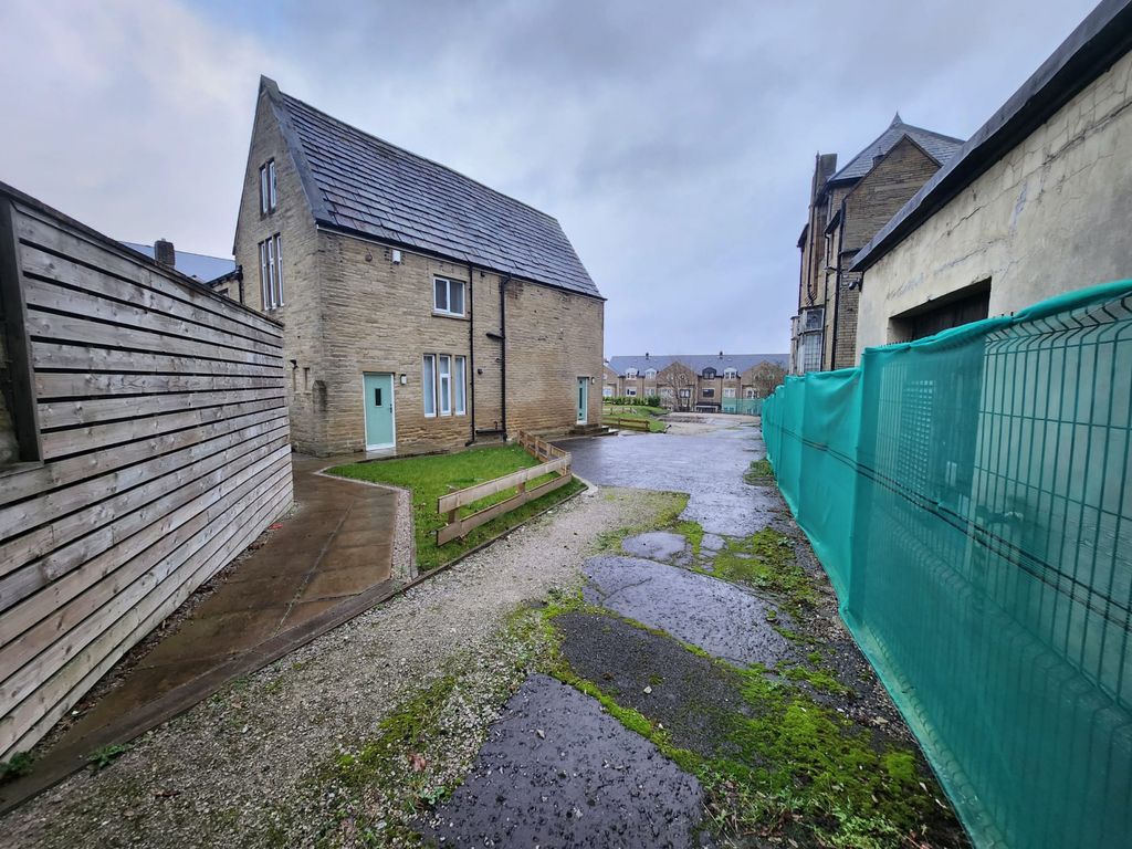 Additional image 46 of 12 bed link detached house for saleSt Marys Road BD8
