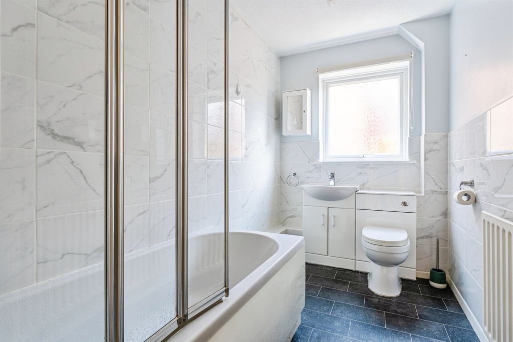 Additional image 13 of 3 bed bungalow for saleEdmund Road, Brandon IP27