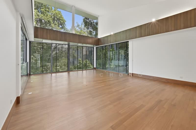 Modern Newly Renovated 5 Bedroom GCB at Ford Avenue