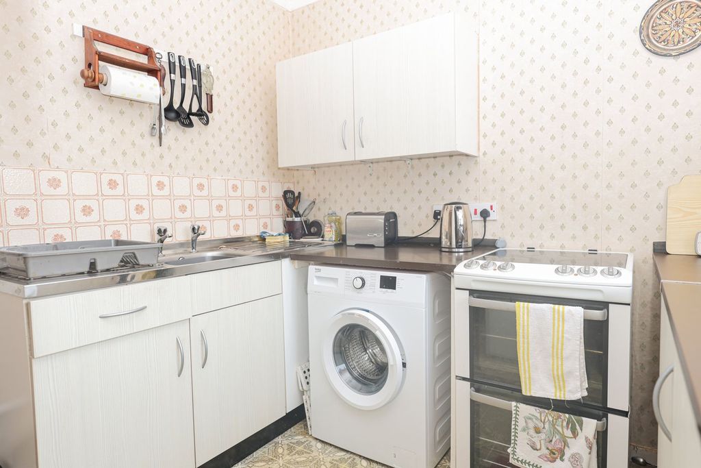 Additional image 3 of 2 bed flat for saleLongdyke Drive, Carlisle CA1