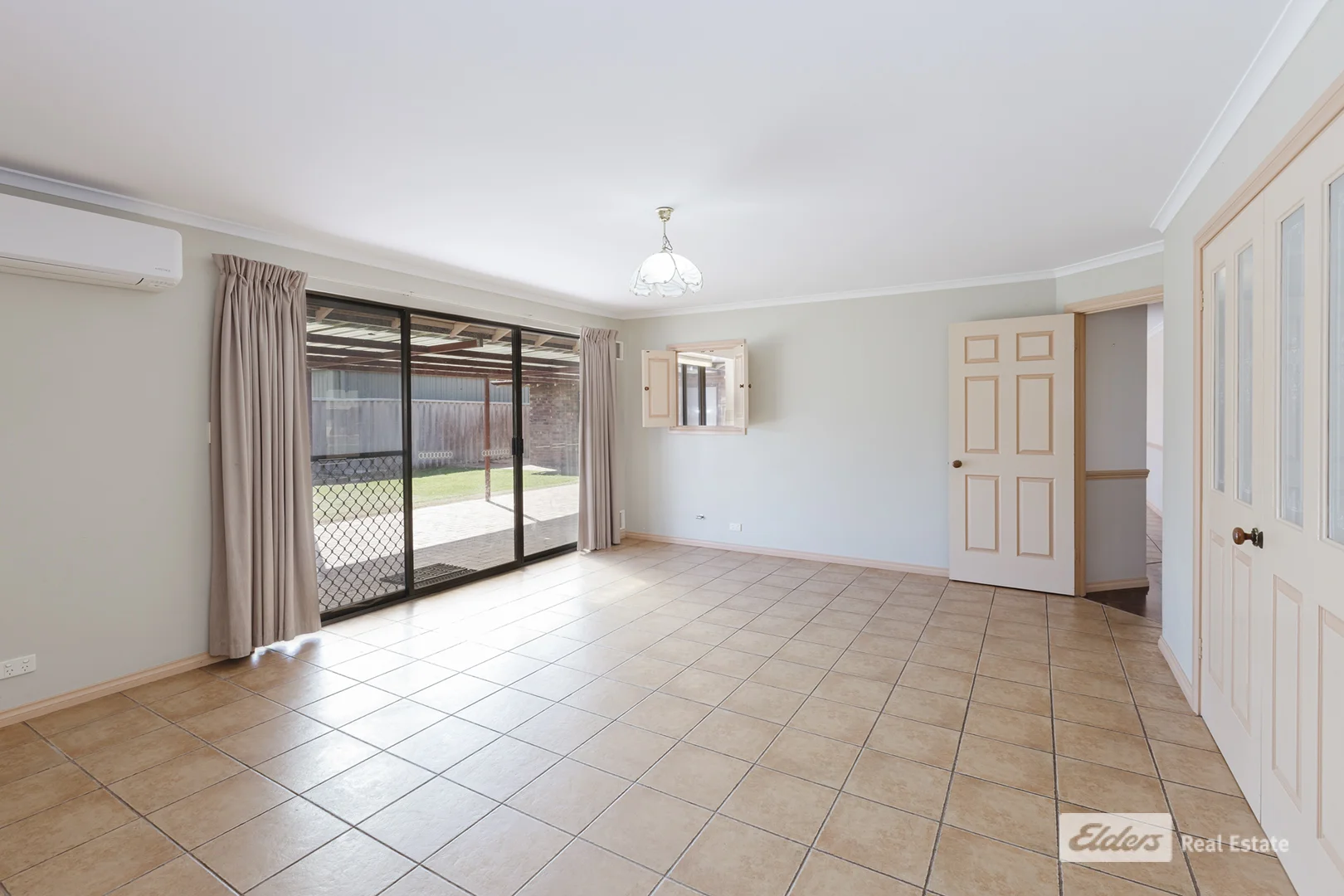 Additional image 2 of 20 Salvado Road, Orana WA 6330