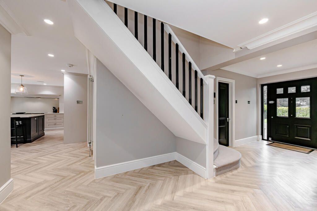 Additional image 6 of 4 bed detached house for saleLongaford Way, Hutton Mount, Brentwood CM13