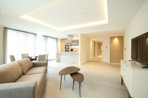 Radnor Terrace, Benson House, Kensington, London W14