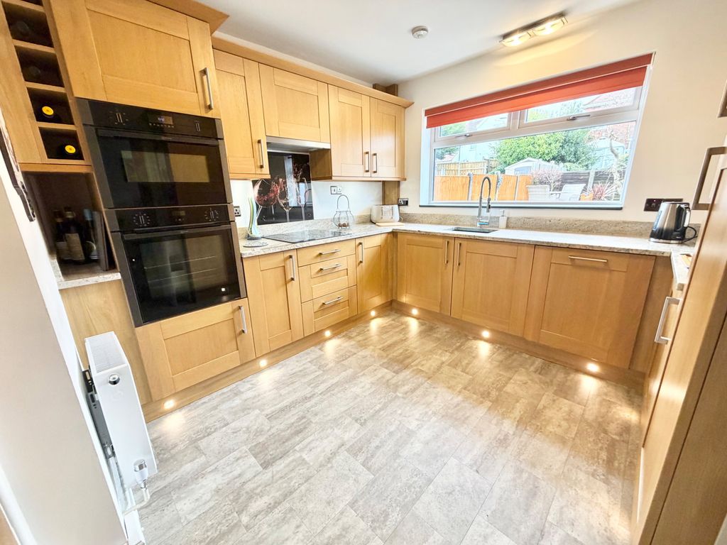 Additional image 3 of 3 bed detached house for saleWestacre Drive, Quarry Bank, Brierley Hill DY5