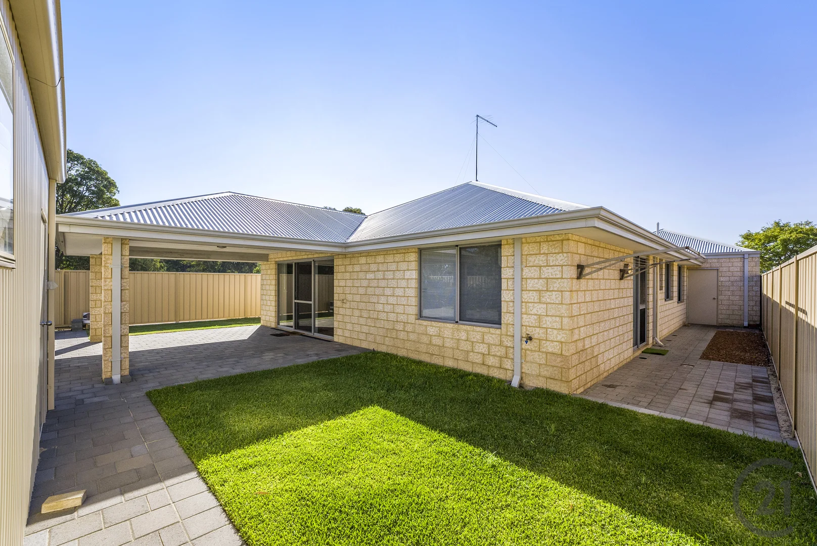 Additional image 19 of 2 Hay Entrance, Pinjarra WA 6208