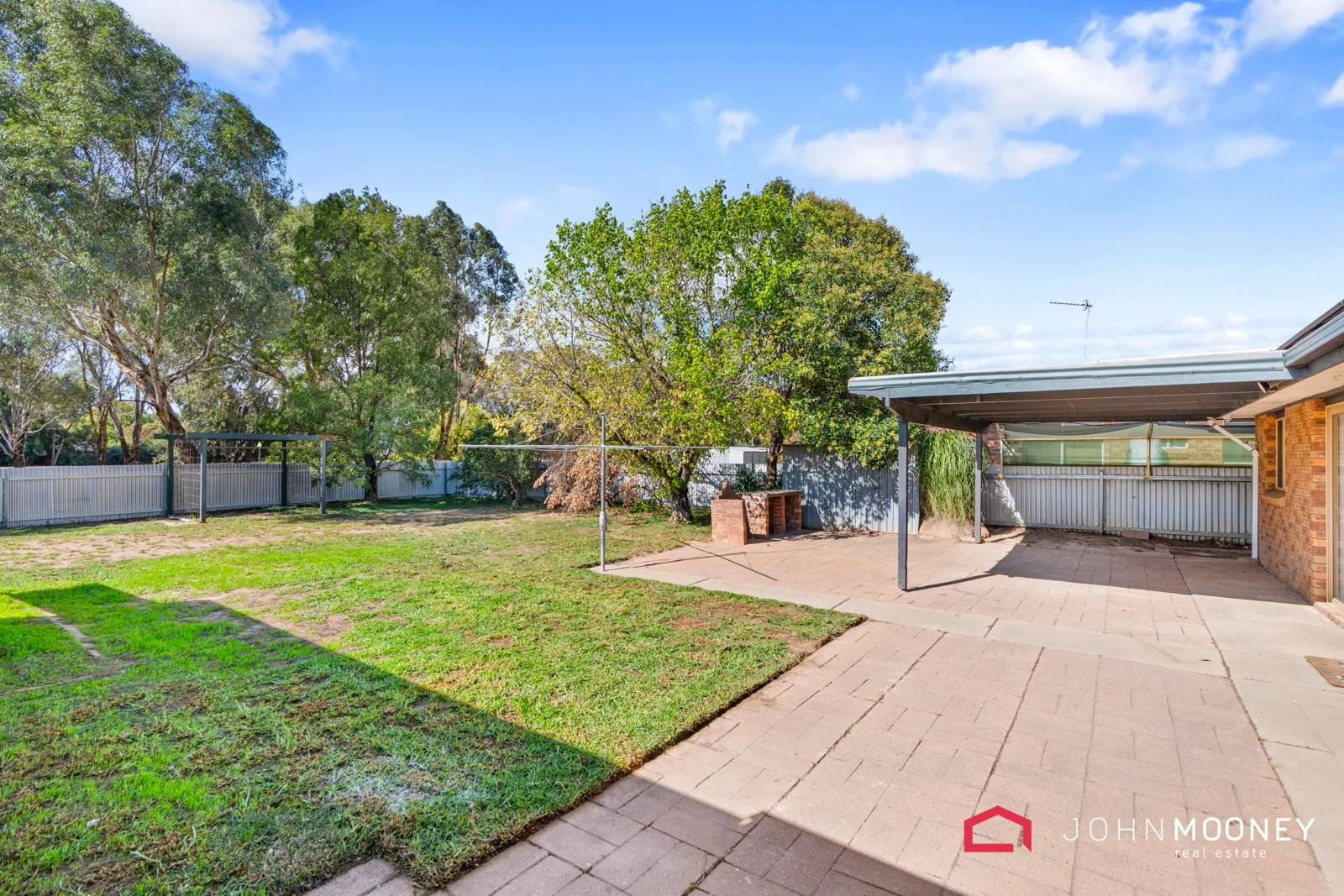 Additional image 20 of 20 Karoom Drive, Glenfield Park NSW 2650