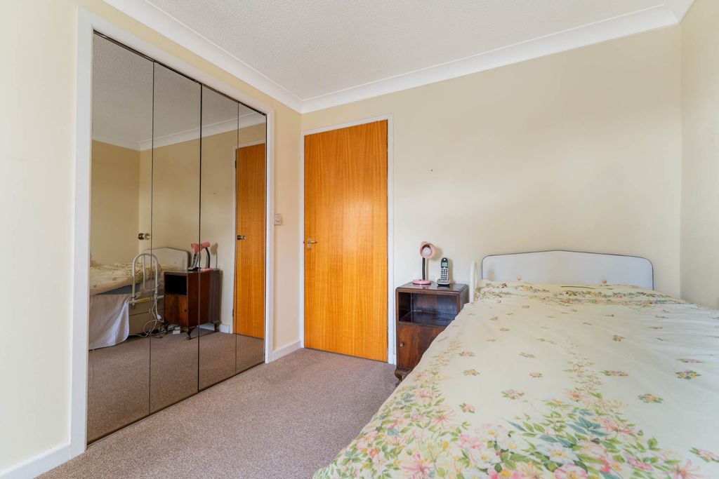 Additional image 9 of 1 bed flat for saleElphinstone Court, Kilmacolm PA13
