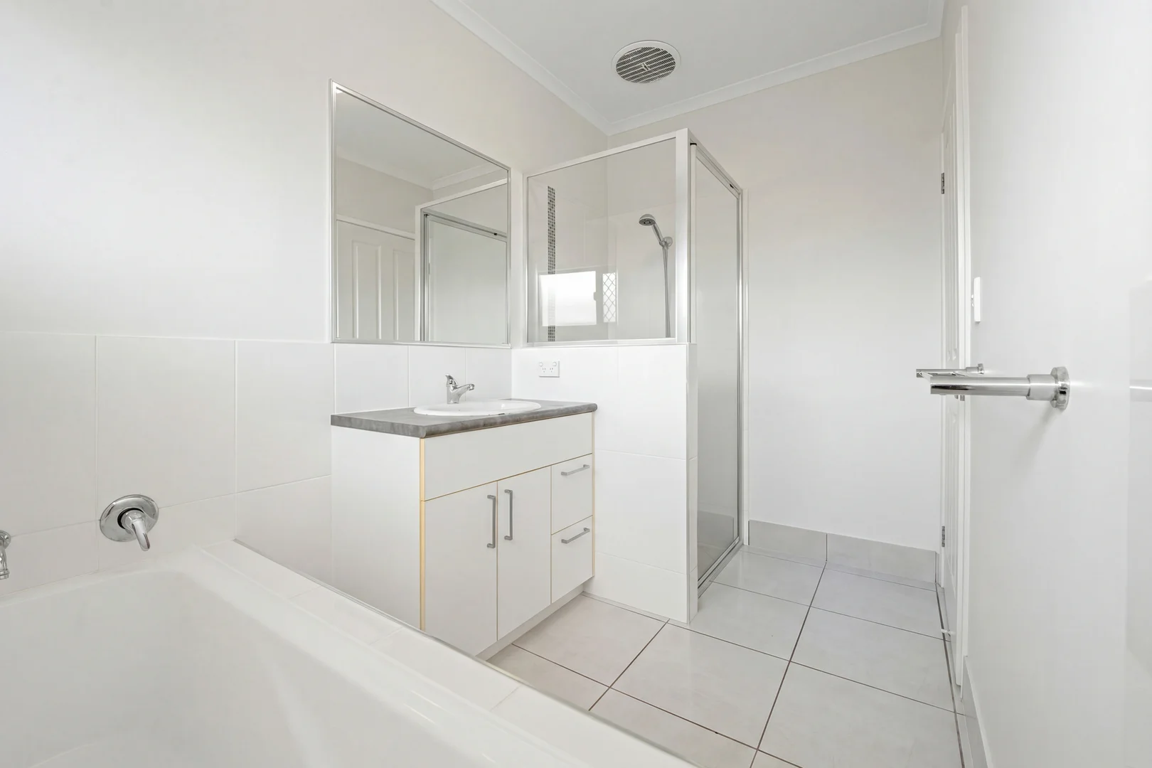 Additional image 26 of 2 Bronson Street, White Rock QLD 4868