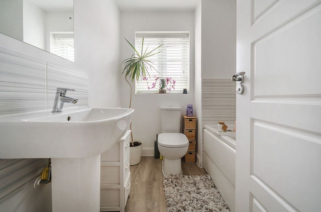 Additional image 6 of 4 bed detached house for saleDesdemona Way, Brackley NN13