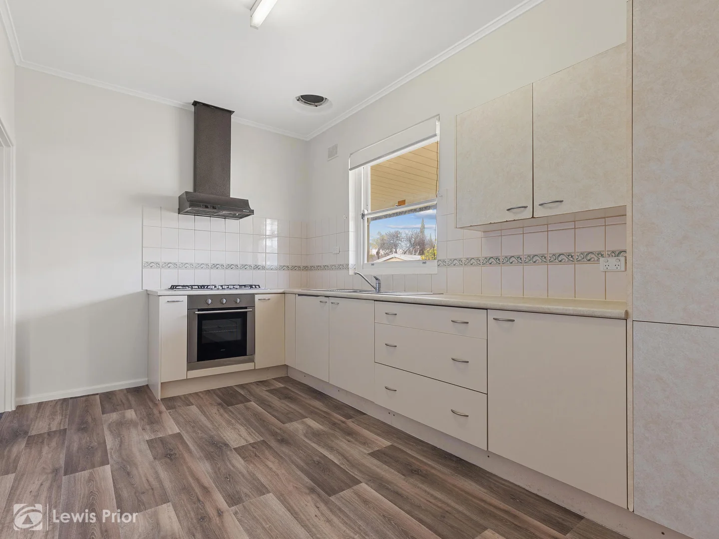Additional image 4 of 7 Fetlar Avenue, Marion SA 5043