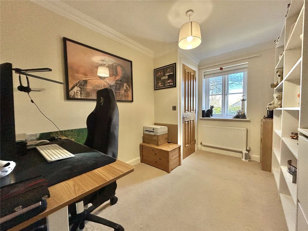 Additional image 7 of 2 bed flat for salePercy Gardens, Blandford Forum, Dorset DT11