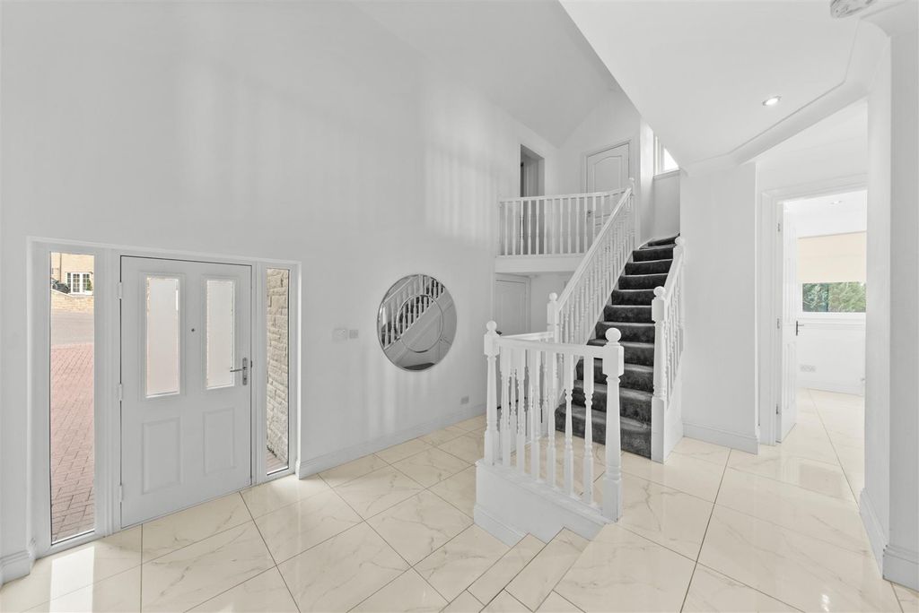 Additional image 21 of 5 bed detached house for saleSnead View, Motherwell ML1