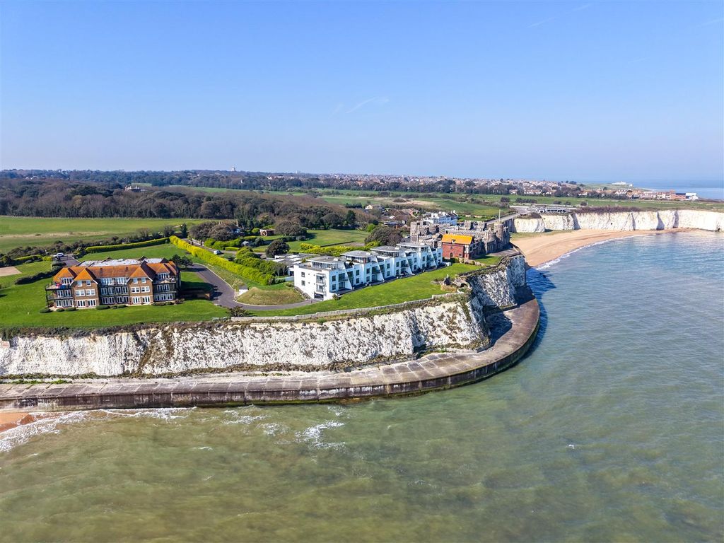 Additional image 2 of 2 bed flat for saleJoss Gap Road, Broadstairs CT10