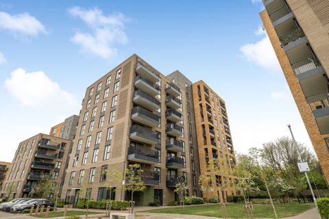 Bowen Drive, London SE7