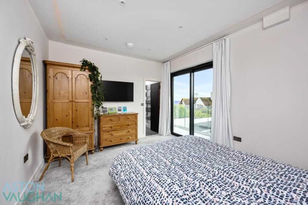 Additional image 36 of 6 bed detached house for saleRoedean Road, Brighton BN2