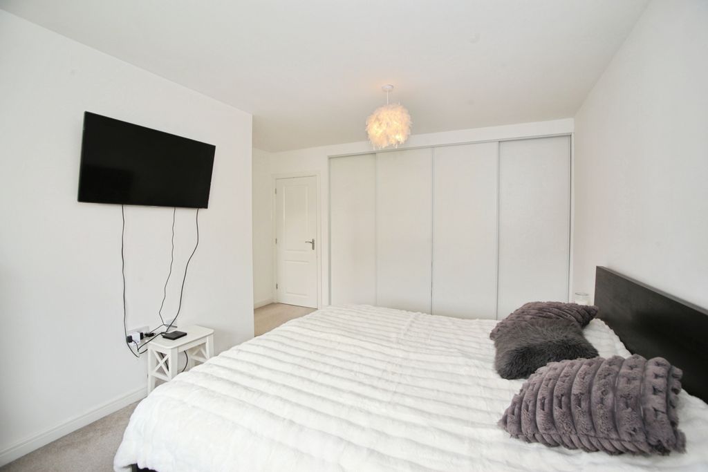 Additional image 21 of 4 bed detached house for saleCastle Way, Newport NP10