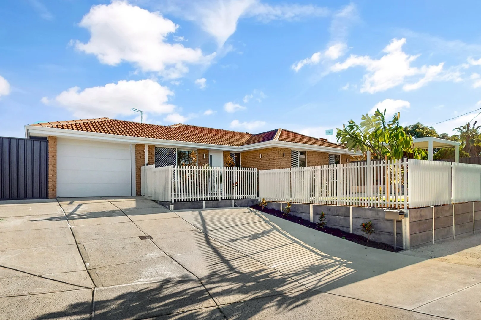 3 Lyndon Court, Heathridge WA 6027