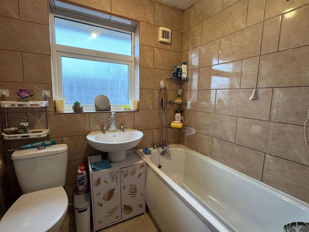Additional image 10 of 5 bed semi-detached house for saleWinslow Road, Bromyard HR7