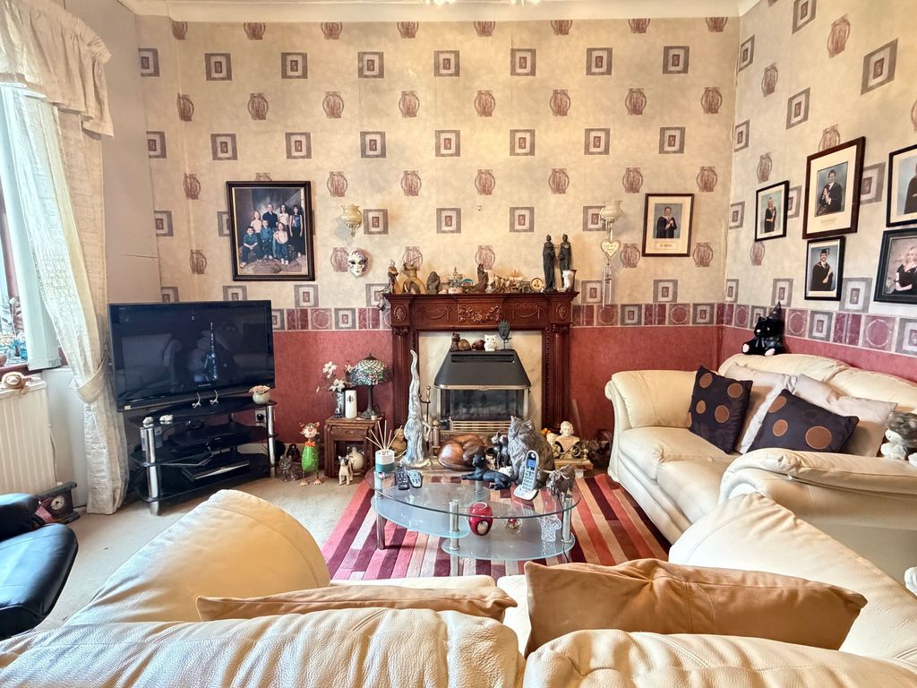 Additional image 3 of 5 bed semi-detached house for saleKirk Road, Wishaw ML2