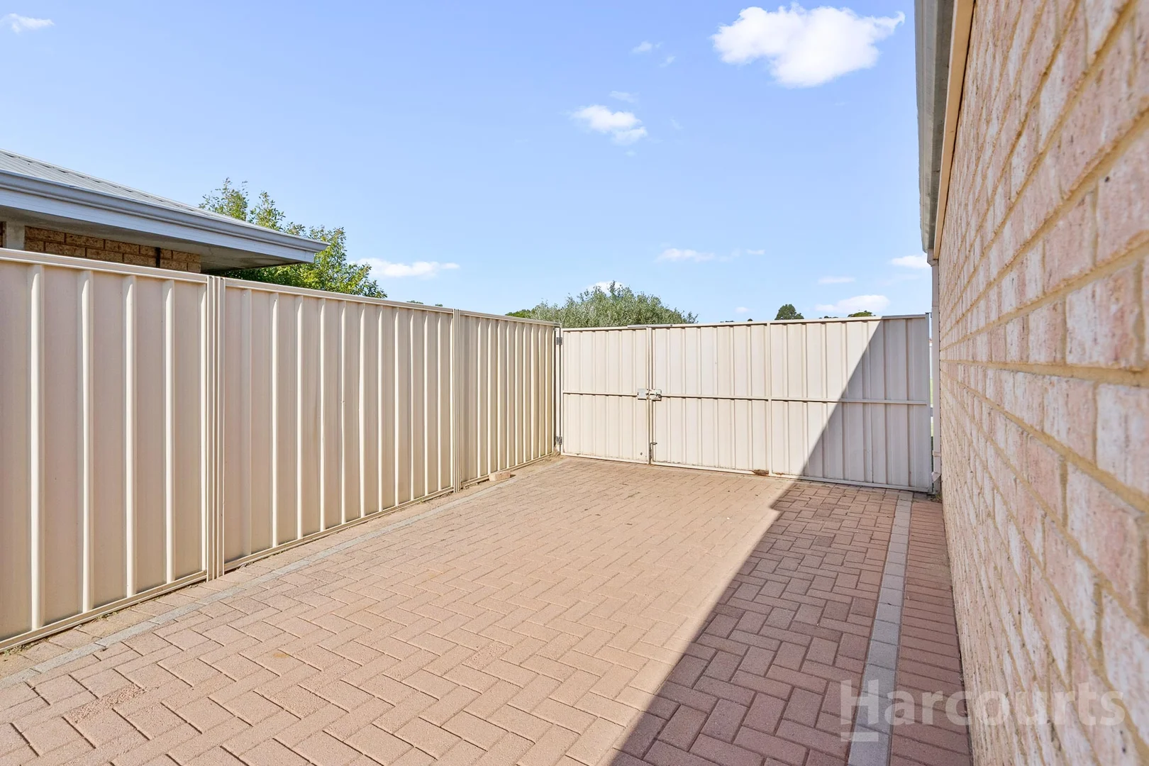 Additional image 28 of 2 Canterbury Terrace, Meadow Springs WA 6210