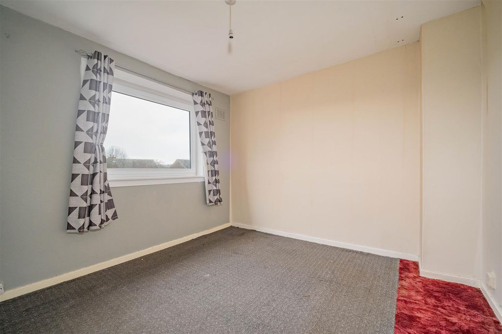 Additional image 6 of 2 bed terraced house for saleFinlaggan Crescent, Dundee DD4
