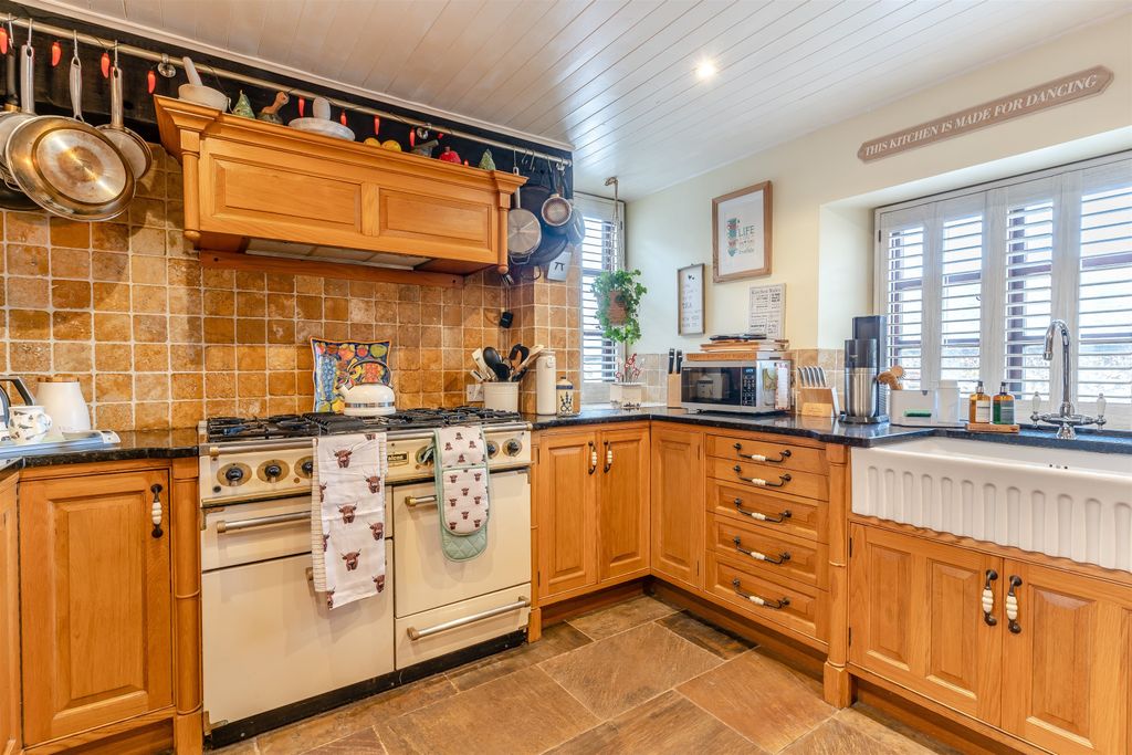 Additional image 9 of 5 bed detached house for saleCaerphilly, Caerphilly CF83