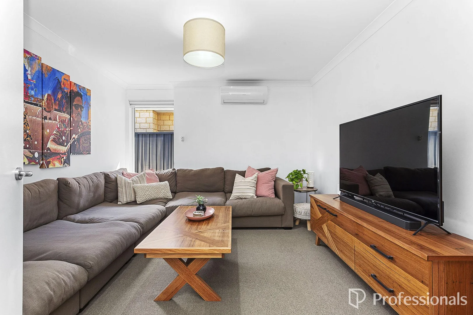 Additional image 19 of 8 Popolo Place, Pearsall WA 6065