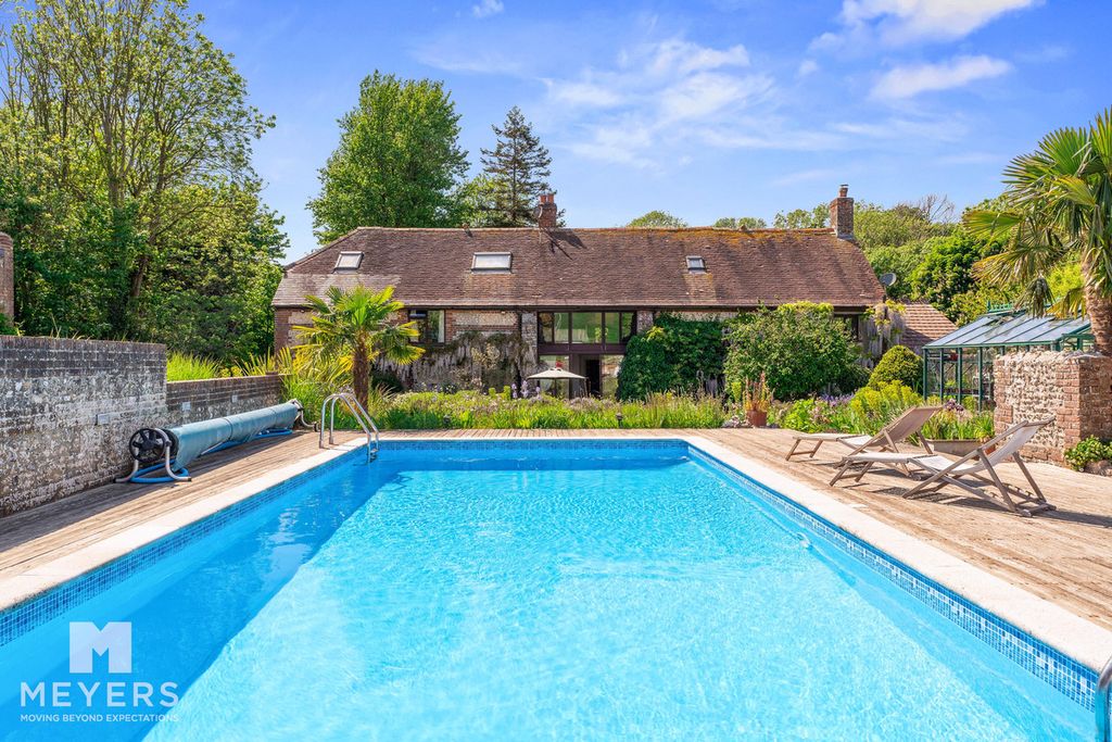 5 bed barn conversion for saleWinfrith Newburgh, Dorchester, 8 DT2 photo 3