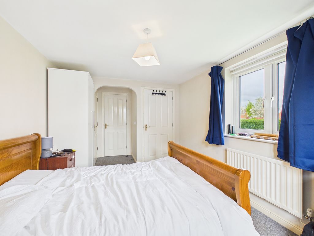 Additional image 7 of 2 bed flat for saleMeadowlands Avenue, Bridgwater TA6