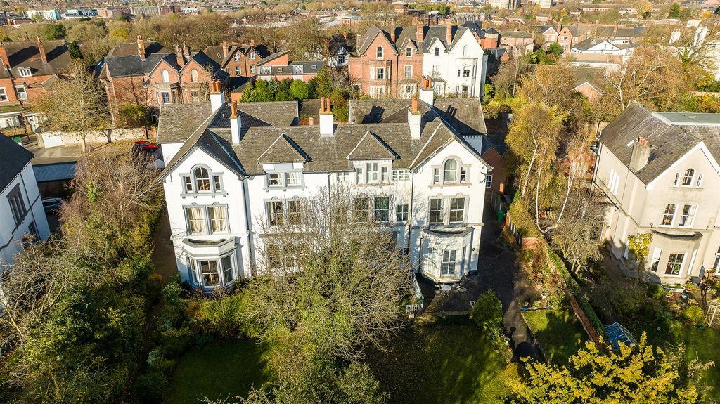 Additional image 10 of 1 bed flat for salePelham Crescent, The Park, Nottingham NG7